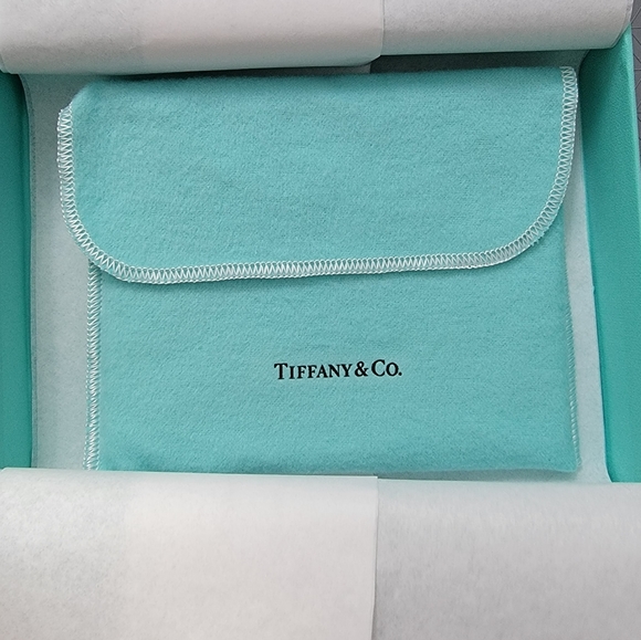 Tiffany passport cover - Picture 4 of 5